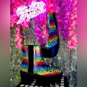 Multicolor Platform Faux Leather Booties